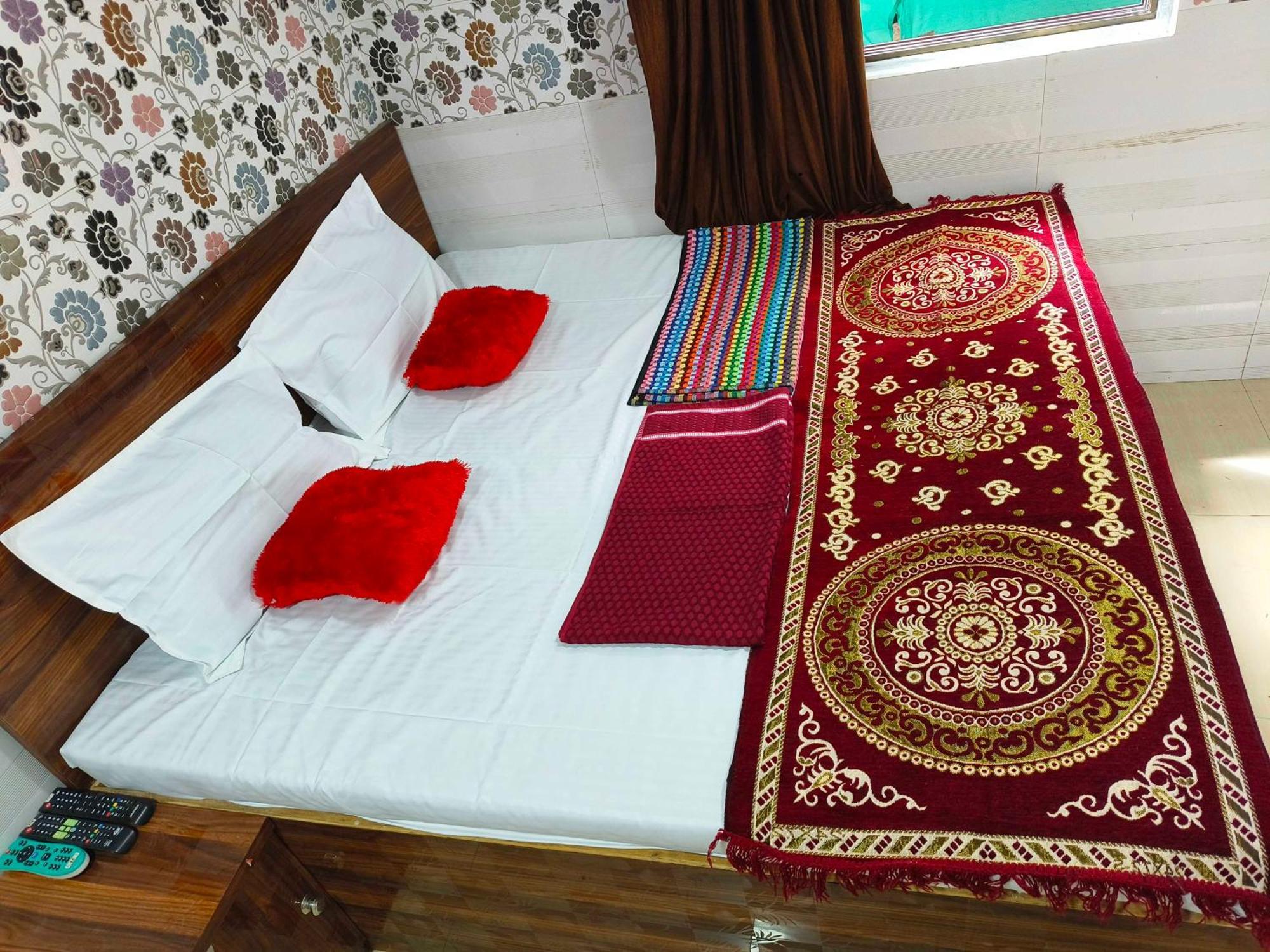 Hotel O Sai Palace Bombay Extérieur photo